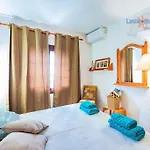 Apartament Casita El Faro En Playa Bastian Aircon In The Bedrooms Vv