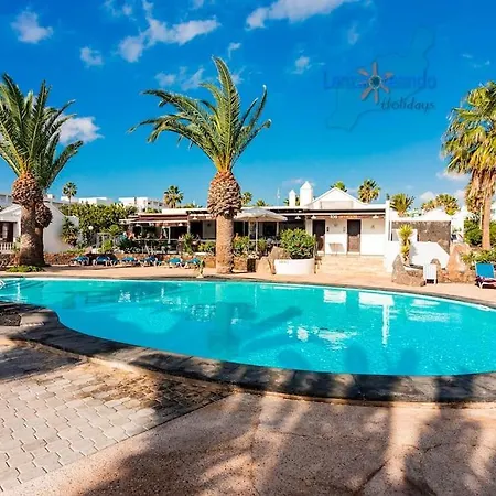 Апартаменты Casita El Faro En Playa Bastian Aircon In The Bedrooms Vv *