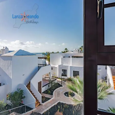Апартаменты Casita El Faro En Playa Bastian Aircon In The Bedrooms Vv *