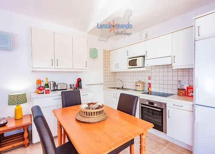 Διαμέρισμα Casita El Faro En Playa Bastian Aircon In The Bedrooms Vv Costa Teguise