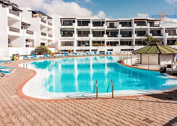 Διαμέρισμα Casita El Faro En Playa Bastian Aircon In The Bedrooms Vv *