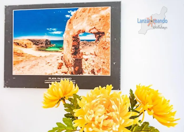 Διαμέρισμα Casita El Faro En Playa Bastian Aircon In The Bedrooms Vv *