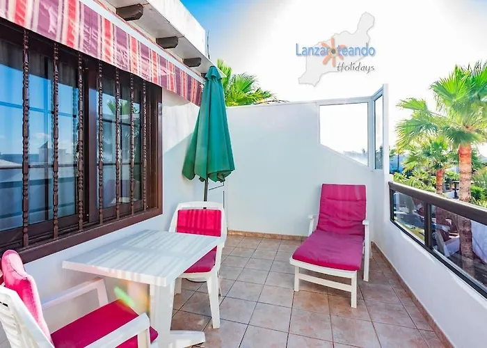 Διαμέρισμα Casita El Faro En Playa Bastian Aircon In The Bedrooms Vv