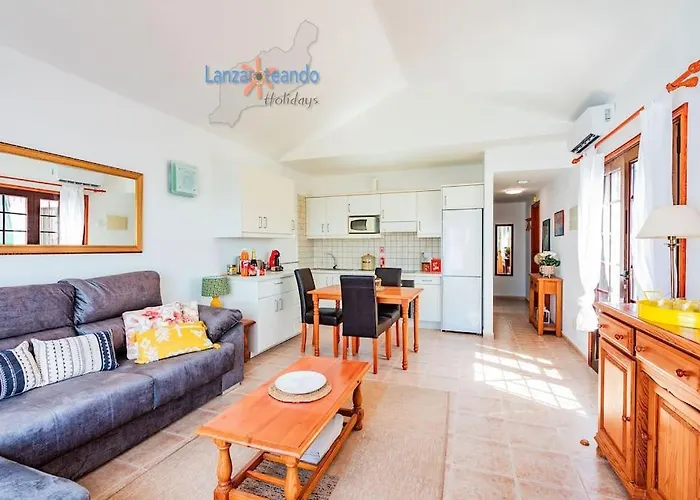 Casita El Faro En Playa Bastian Aircon In The Bedrooms Vv Costa Teguise