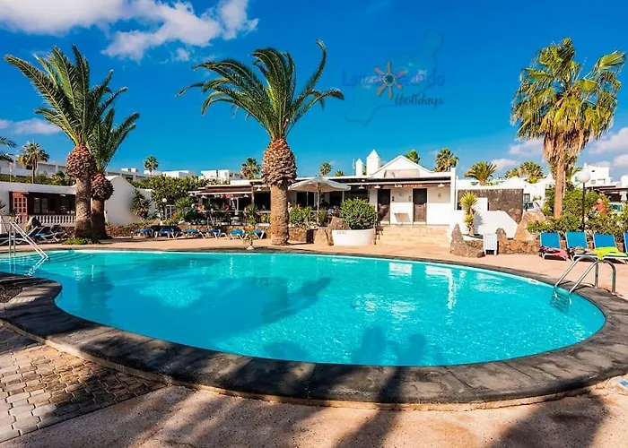 Casita El Faro En Playa Bastian Aircon In The Bedrooms Vv