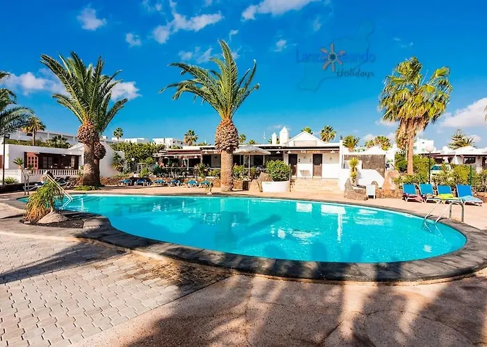 Διαμέρισμα Casita El Faro En Playa Bastian Aircon In The Bedrooms Vv *