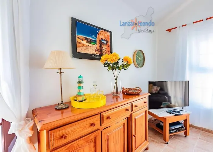 Casita El Faro En Playa Bastian Aircon In The Bedrooms Vv