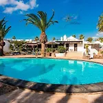 Casita El Faro En Playa Bastian Aircon In The Bedrooms Vv
